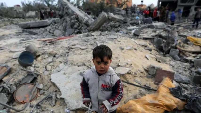 গাজায় ইসরায়েলি হামলায় প্রাণ গেলো ৩৫ শিশুর, মোট নিহত ১০০